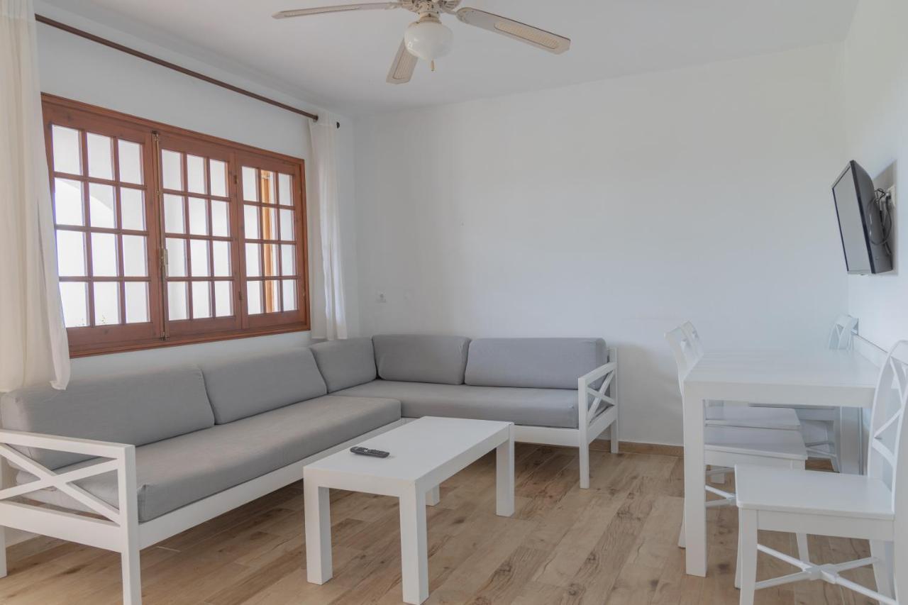 Apartamentos Son Bou Gardens By Menorcarentals Zewnętrze zdjęcie